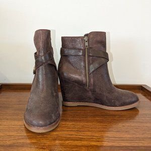Johnston & Murphy Brynn Bootie size 9